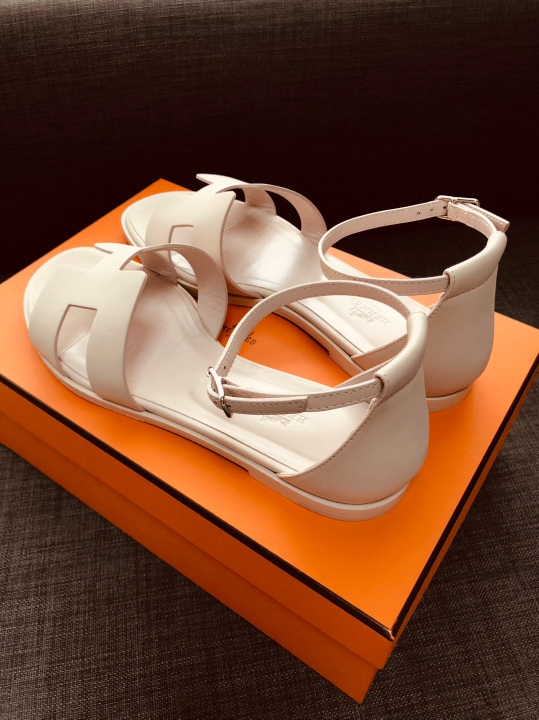 エルメスのサンダルその2 | なつめとお買い物
