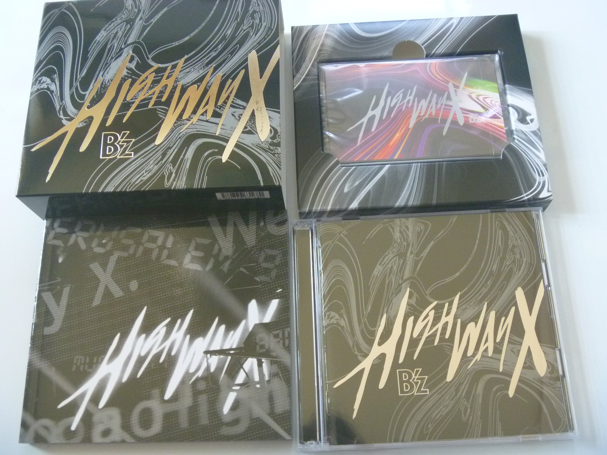 B'zアルバム「Highway X」8/10発売！豪華すぎ特典 | みーちゃん猫日記