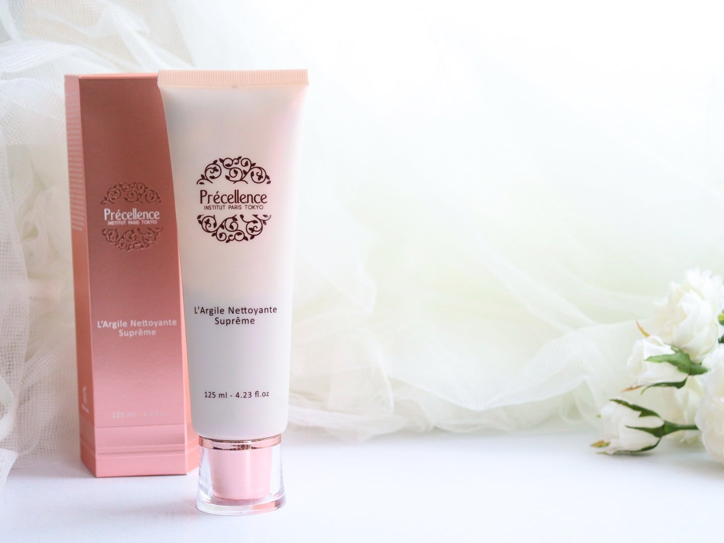 自分史上最高の肌を作る、年齢肌のためのプレセランス最高峰シリーズ