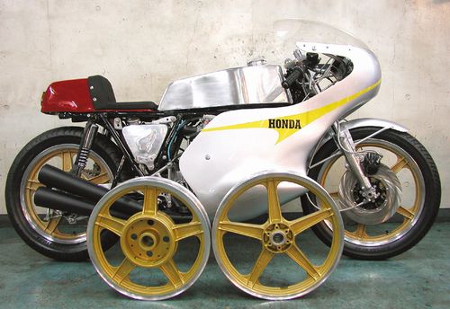 ミスティ】♪ “CB750&KH250/400”ハヤシキャスト入荷です