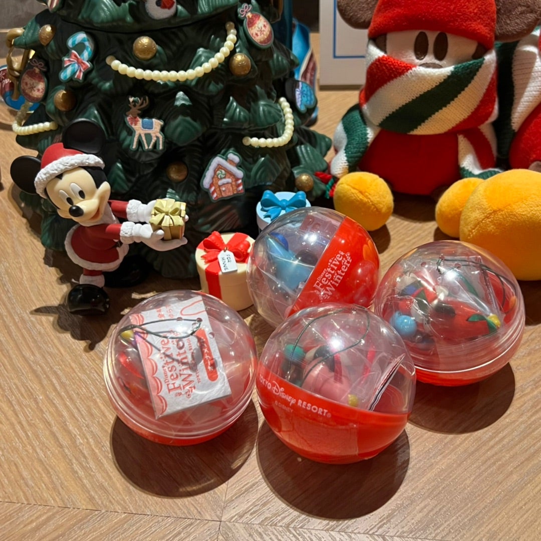 新作のクリスマス限定リルリンリンのカプセルトイを開けてみた | かず