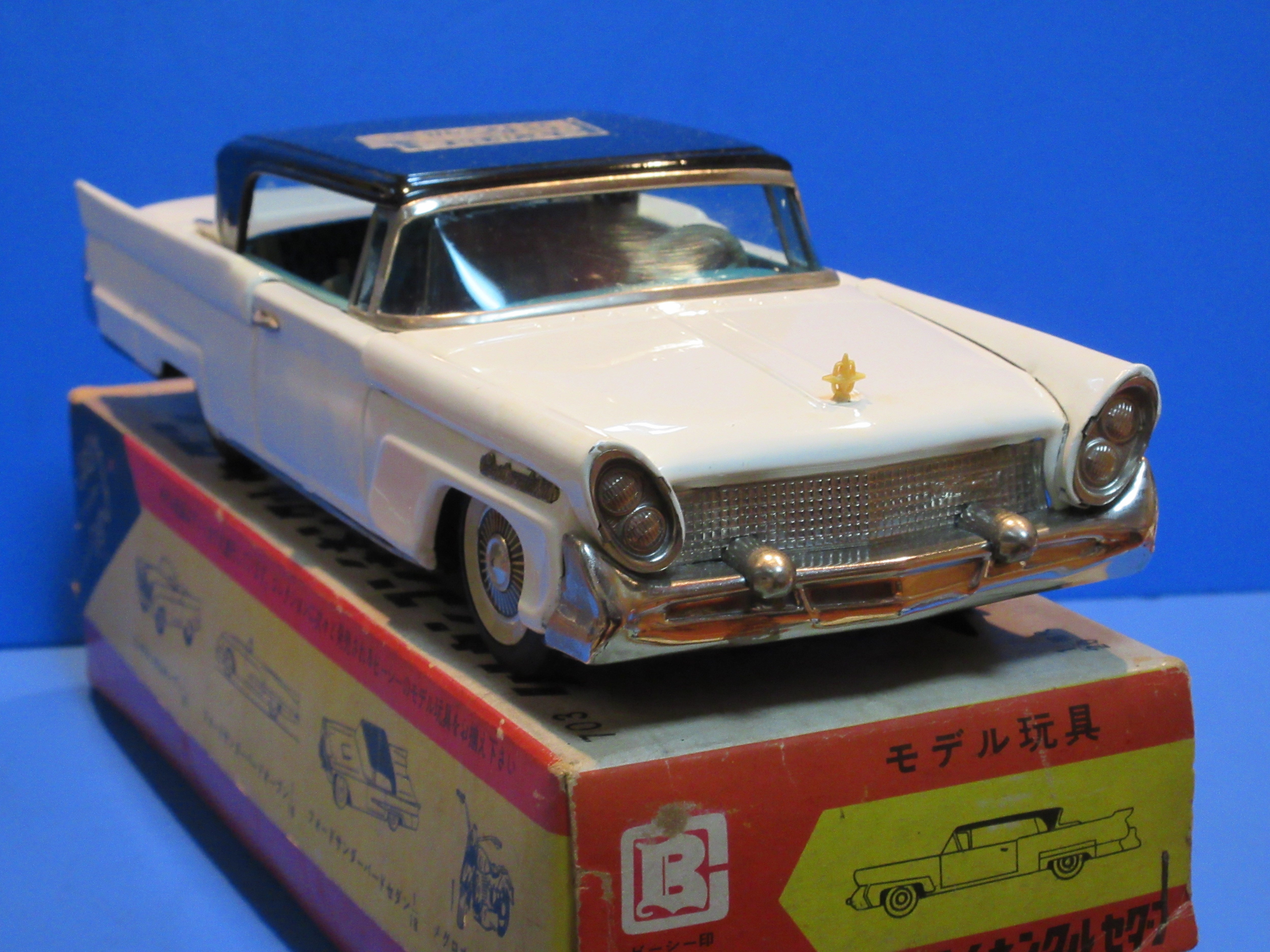 ☆1958年 萬代屋リンカーンコンチネンタルMkⅢ ～ ブリキ自動車