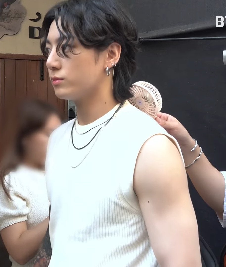 グクのMV撮影現場ビハインドが最高過ぎた♡ | 매일 매일 ジョングク