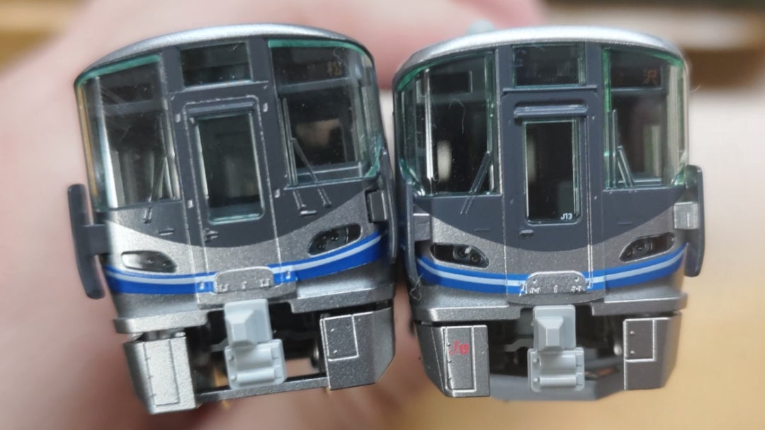 521系3次車 KATO TOMIX 比較！！ | sakanoshitahirooのブログ