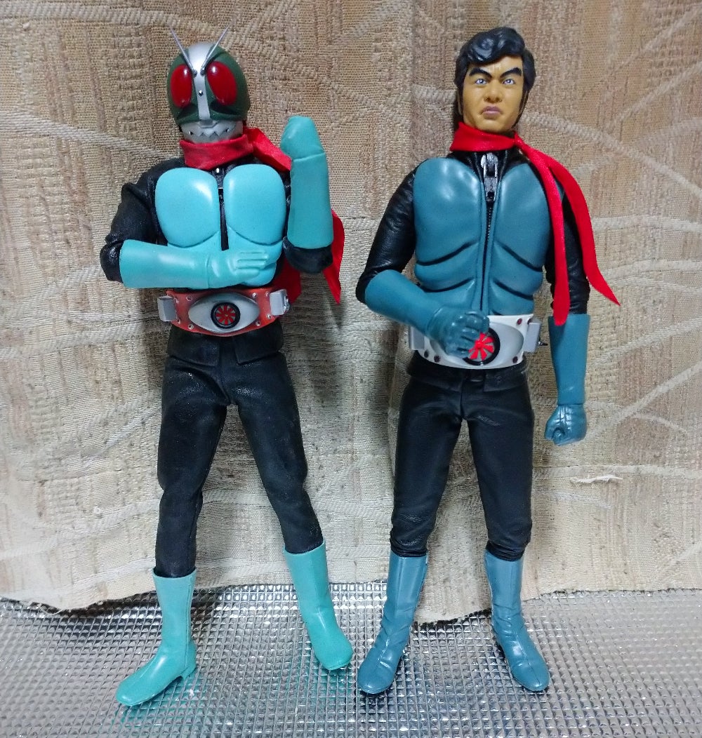メディコム・トイRAH 仮面ライダー旧1号2001DXタイプ＆旧2号(´ι _`