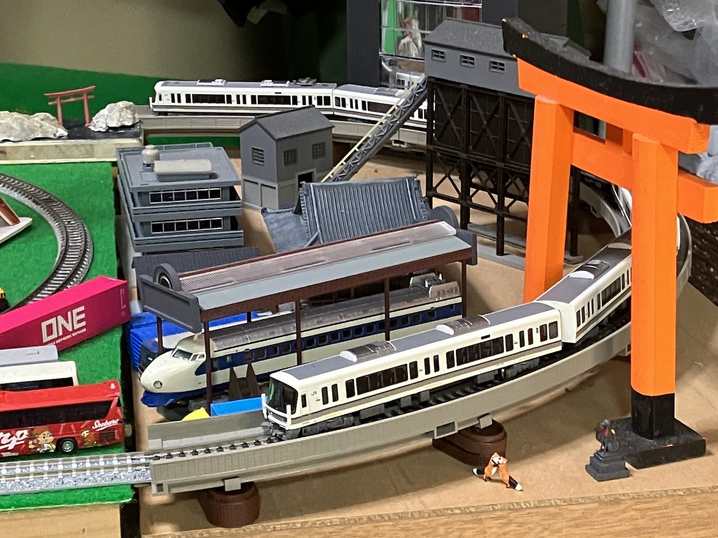 221系の日】KATO 10-1579 リニューアル車6両 JR京都線・神戸線快速電車