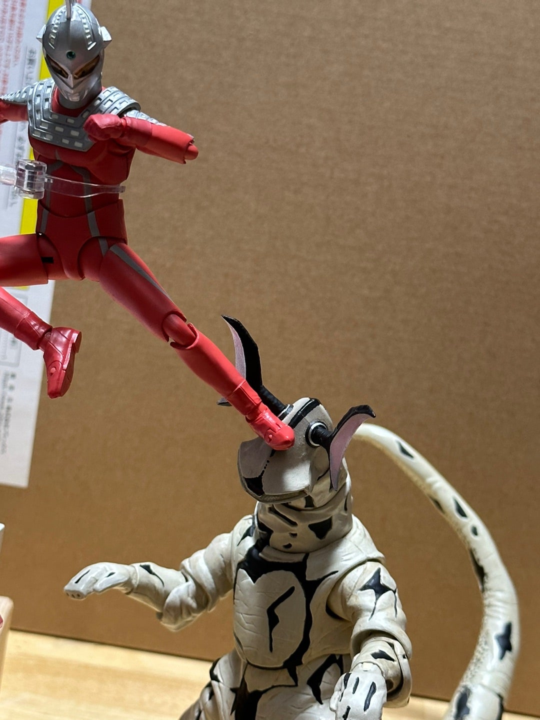 ULTRA-ACT 宇宙怪獣エレキング | 怪獣玩具に魅せられて