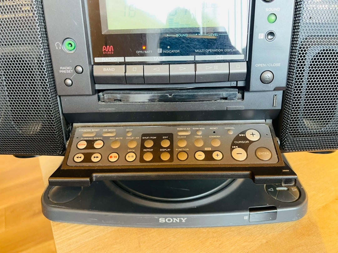 バブルラジカセ ソニーソナホーク ZS-6 | クラフトスクエア自動車整備実積