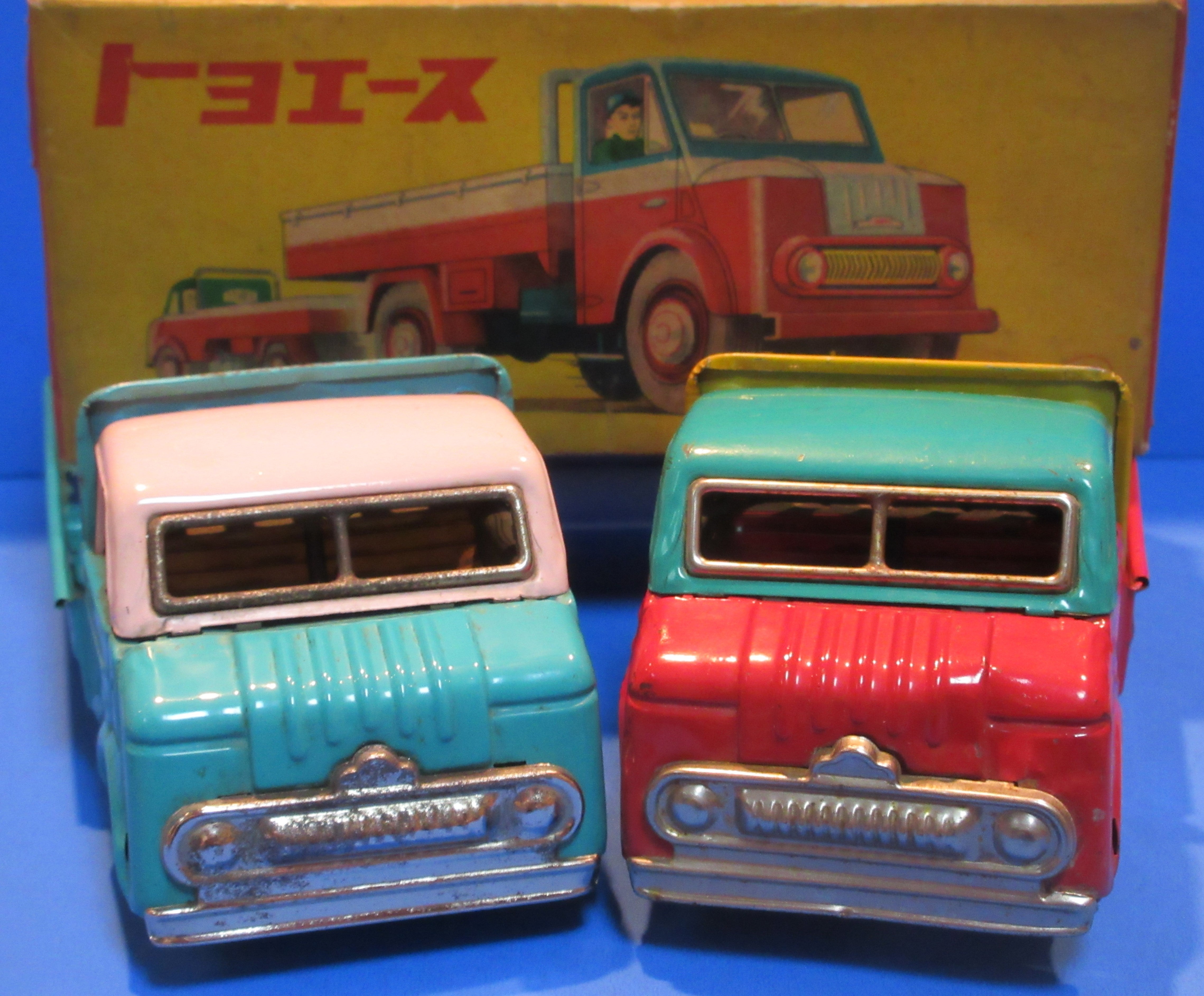 ☆1957年旭玩具 初代トヨエースSKB 小サイズ ～ ブリキ自動車