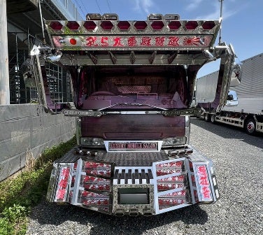 デコトラさ～ん(*^-^*) | アートフレンドのブログ