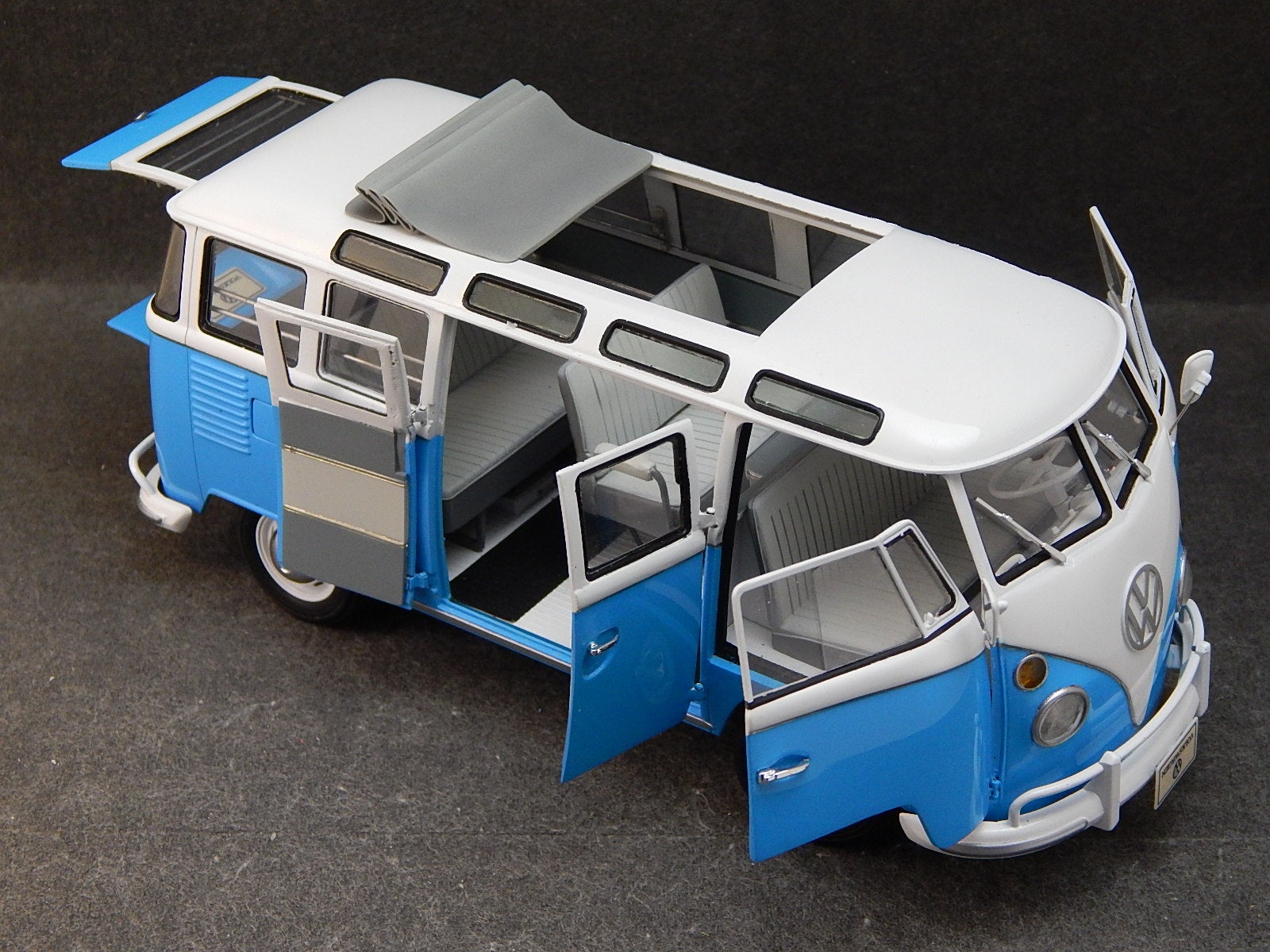 フォルクスワーゲン type2 23window | page!のカーモデルガレージ