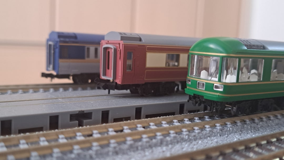 935. TOMIX 24系25形「夢空間北斗星」が入線 | yasooの鉄道ブログ