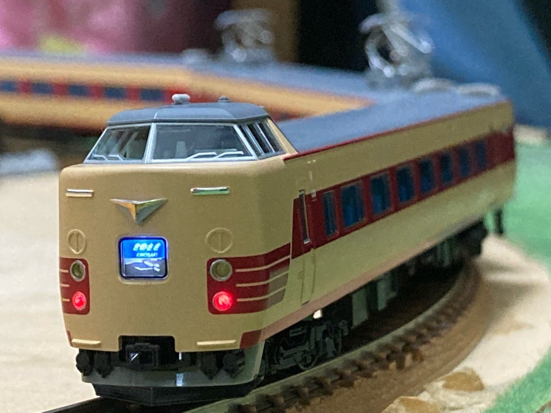 色々と楽しめそうな、KATO 381系100番台「くろしお」入線。 | 南武蔵野線