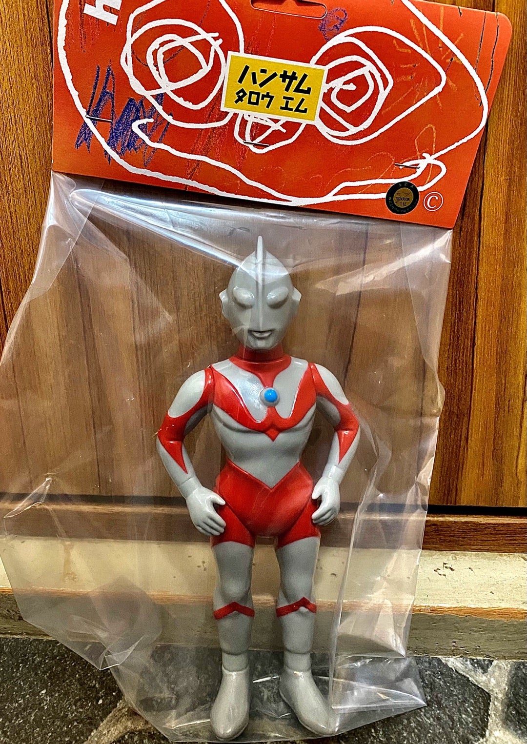 ツブコン2023でリリースされたハンサムタロウエム製初代ウルトラマン