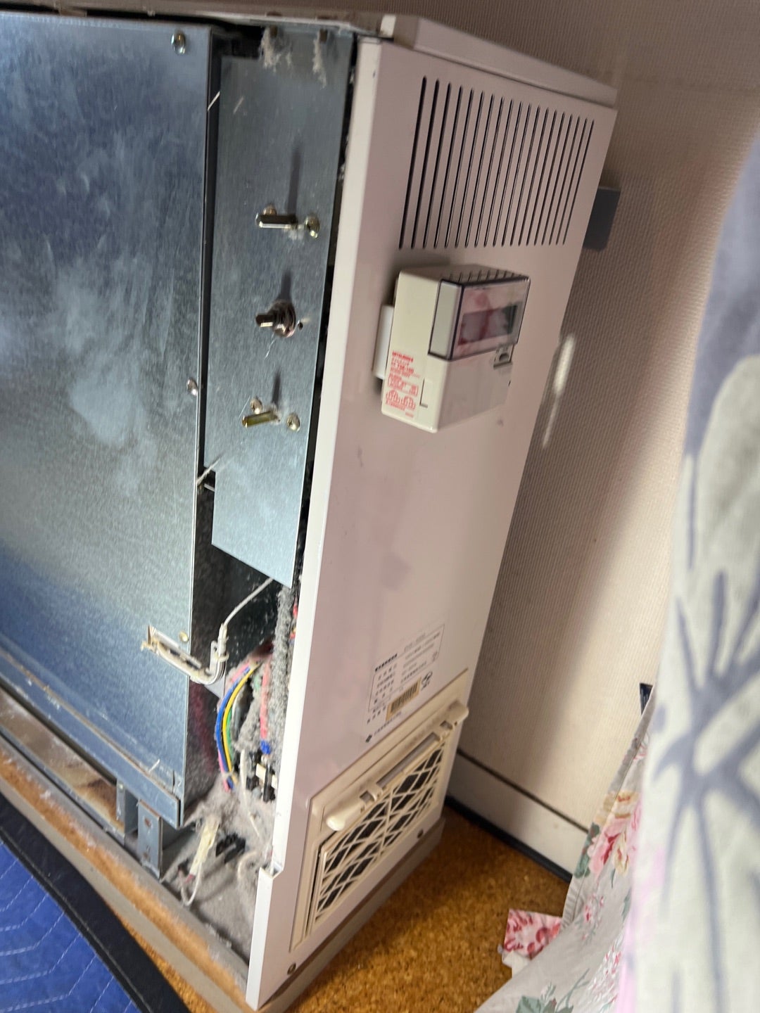 石川県金沢市 暖吉くん 蓄熱暖房機の修理 暖かくならない！ タイマー