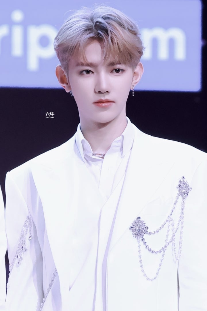 12/25 ZEROBASEONE ジャンハオ SBS歌謡大祭典画像 | みいのブログ