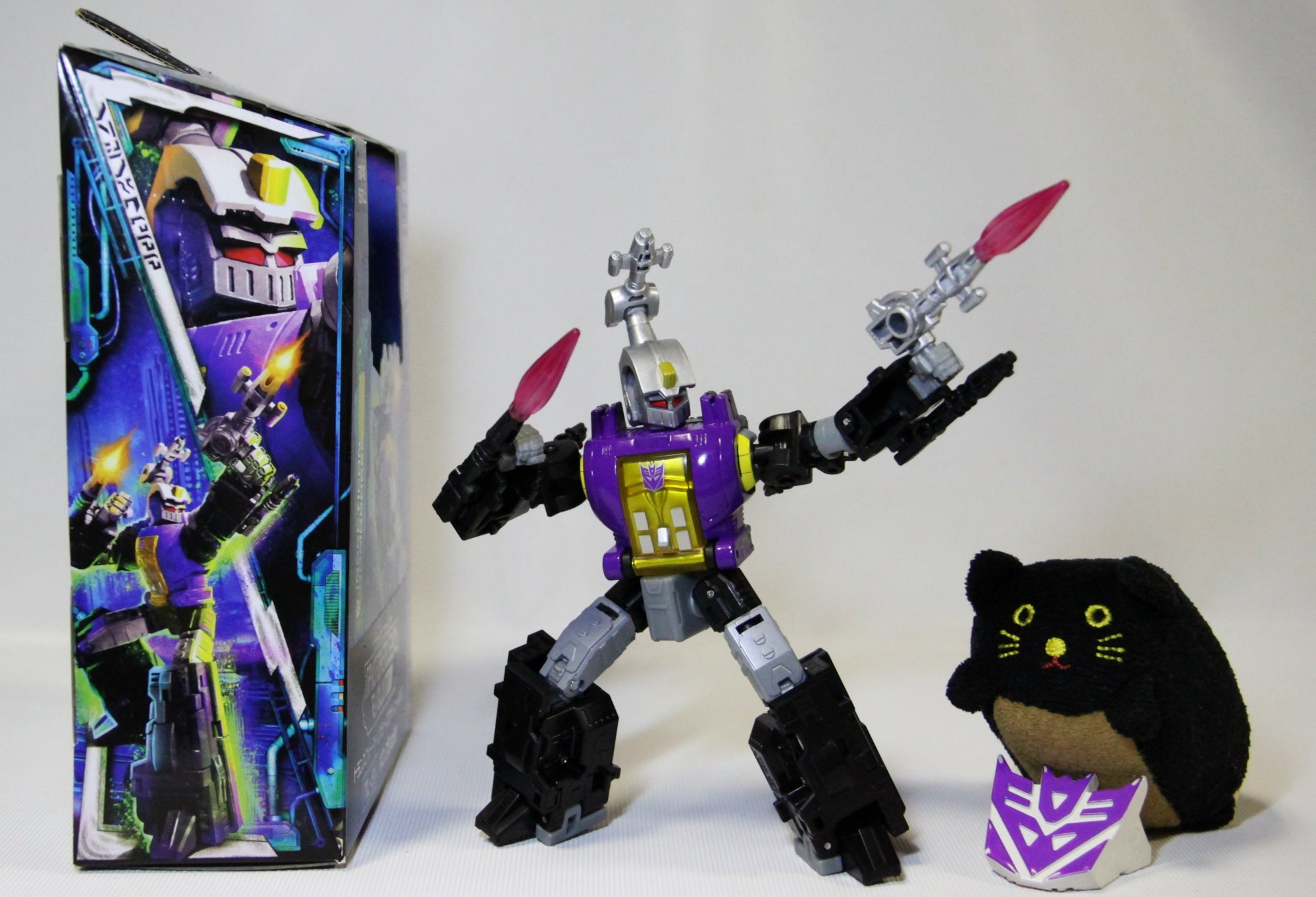 レガシーTL-51】ボンブシェル（インセクトロンのカブトムシになるやつ