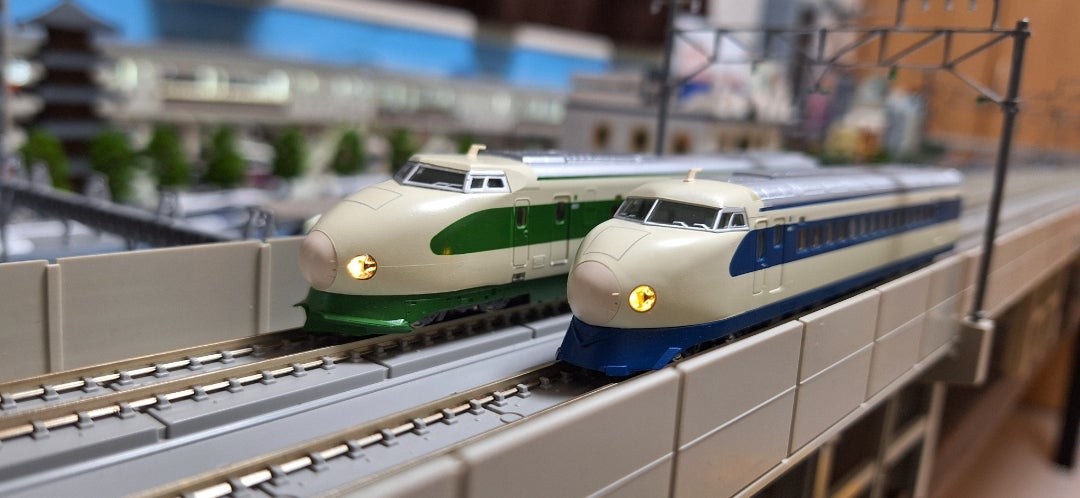 KATO 200系新幹線 2灯化② | 新幹線メインな鉄道模型