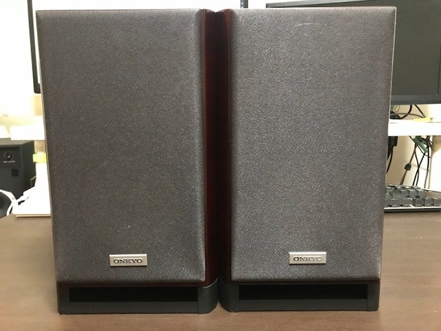 ONKYO D-152E | そうそう変わるもんじゃねえな （前略、ドイツにて