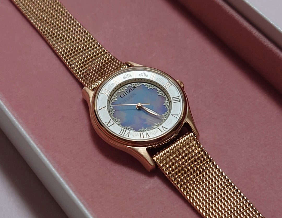 ファンタジースプリングスホテルの時計を買いました( *´艸