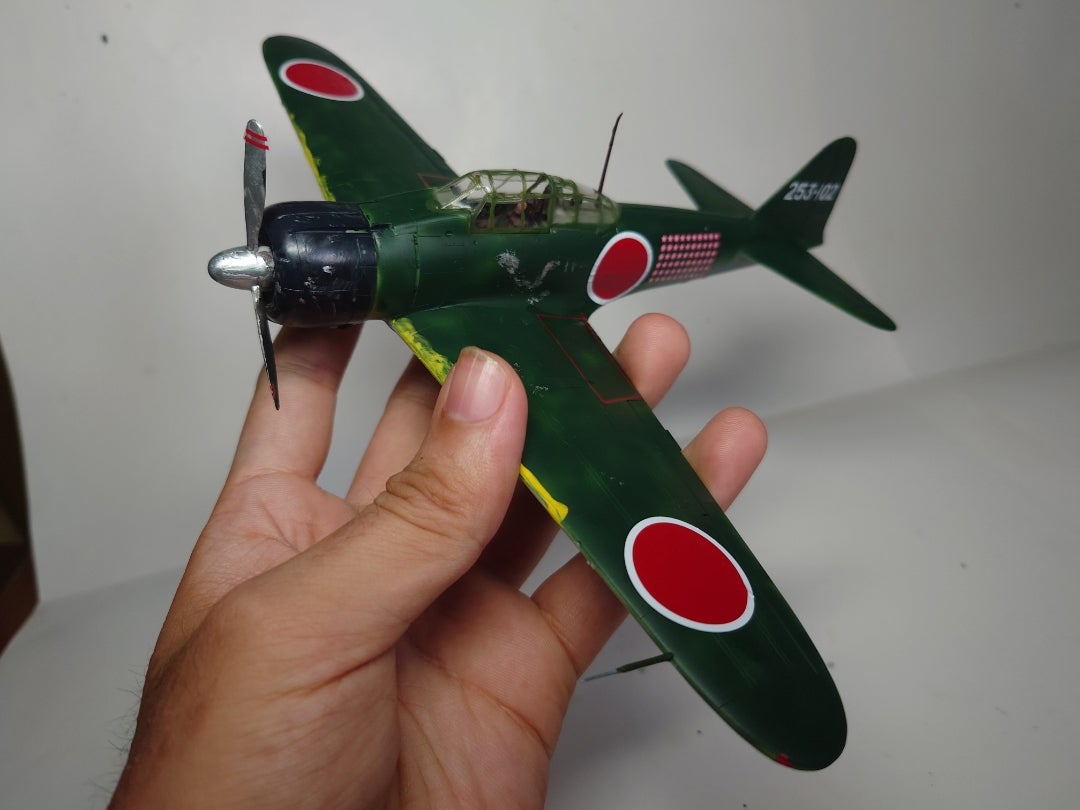 零式艦上戦闘機21型、岩本 飛曹 長搭乗機 タミヤ1/48スケール完成品 零