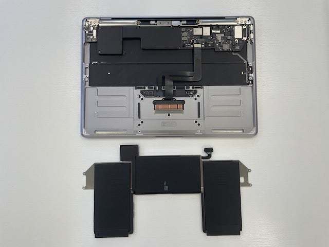 純正MacBook Air(M1,2020)バッテリー交換 | Apple純正部品修理のアイ