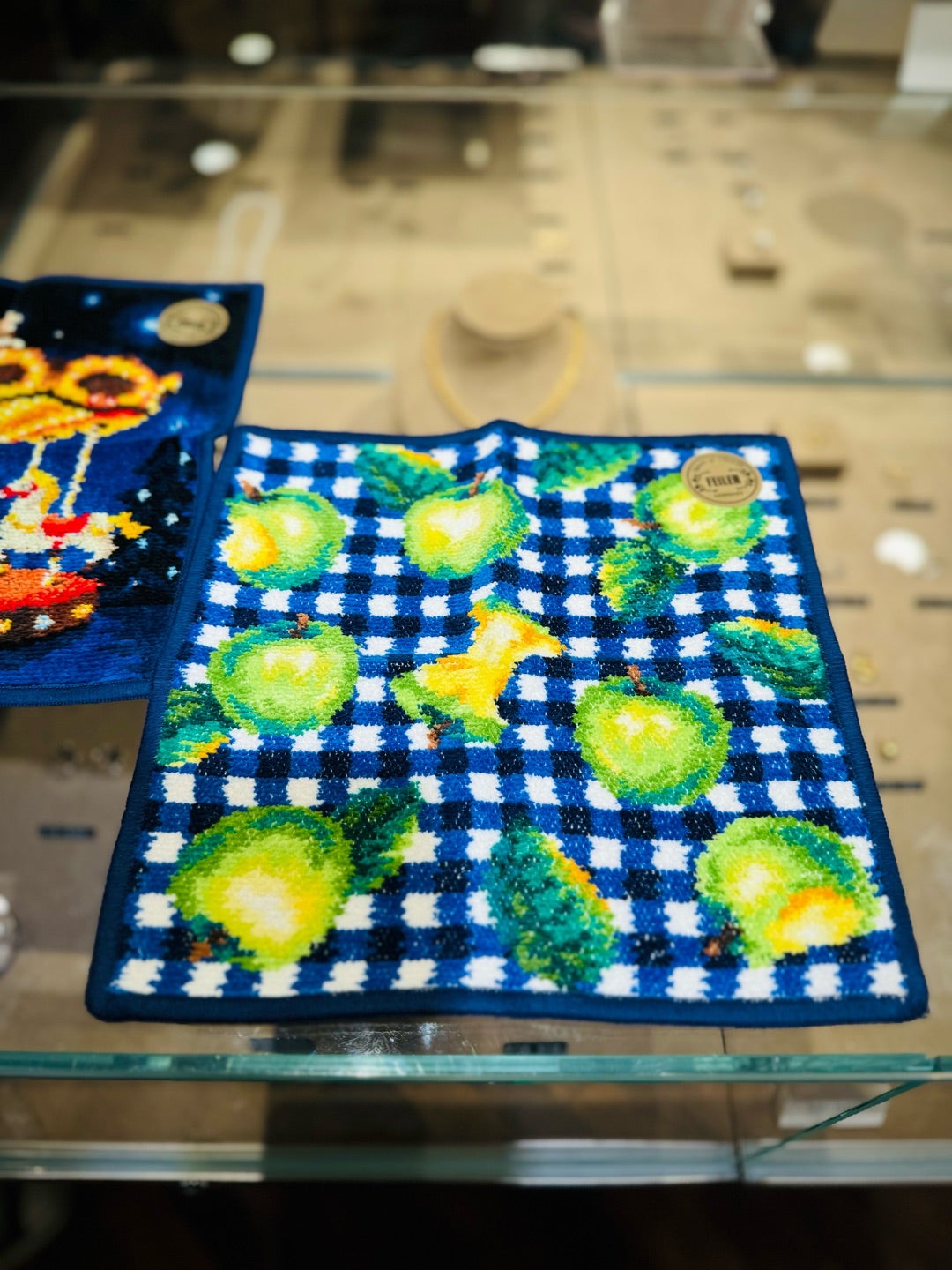 フェイラー ユナイテッドアローズ別注、カルーセルハンカチ | ゆきこ