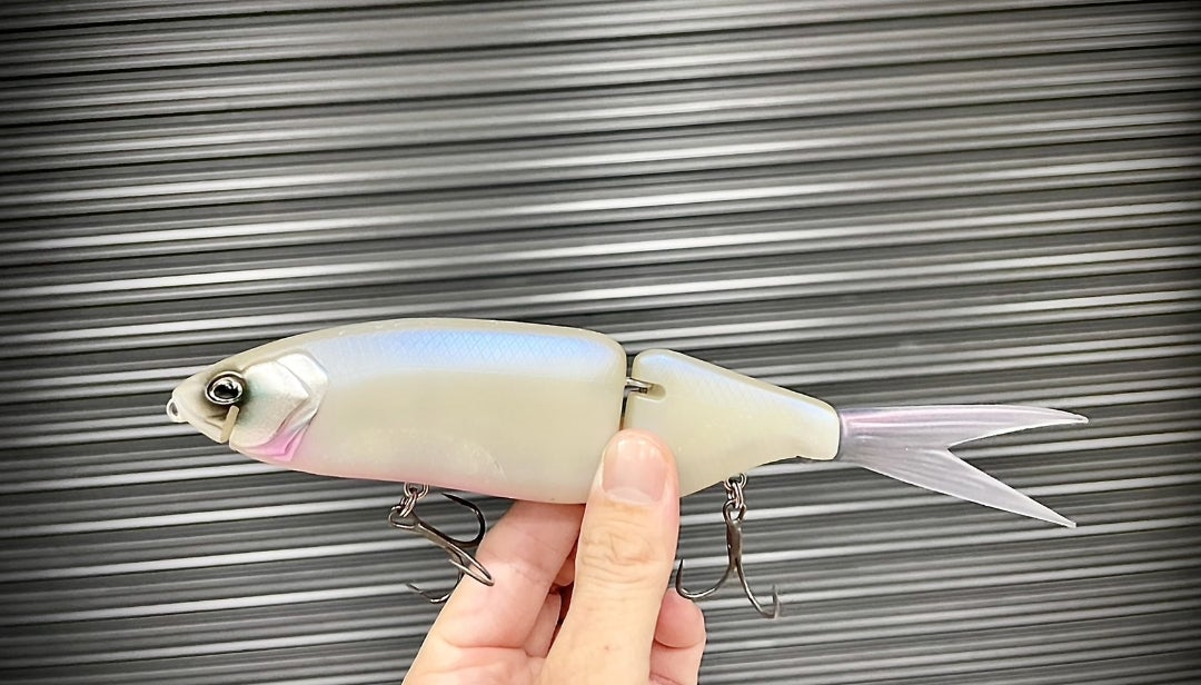 タイニークラッシュに新色登場 | 石井館長のバス魂