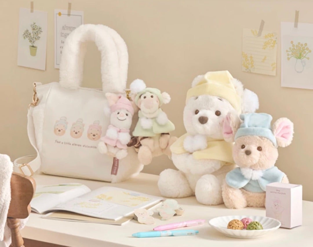 NEWS 2024年10月29日発売 ディズニーストア WHITE POOH | ディズニー