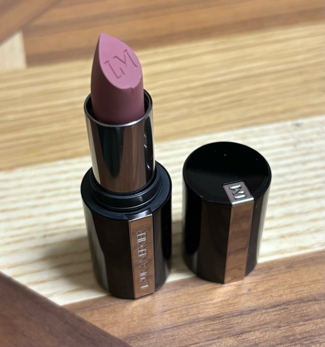 ローラ メルシエ キャビア リップスティック 168 | のんびりカフェタイム