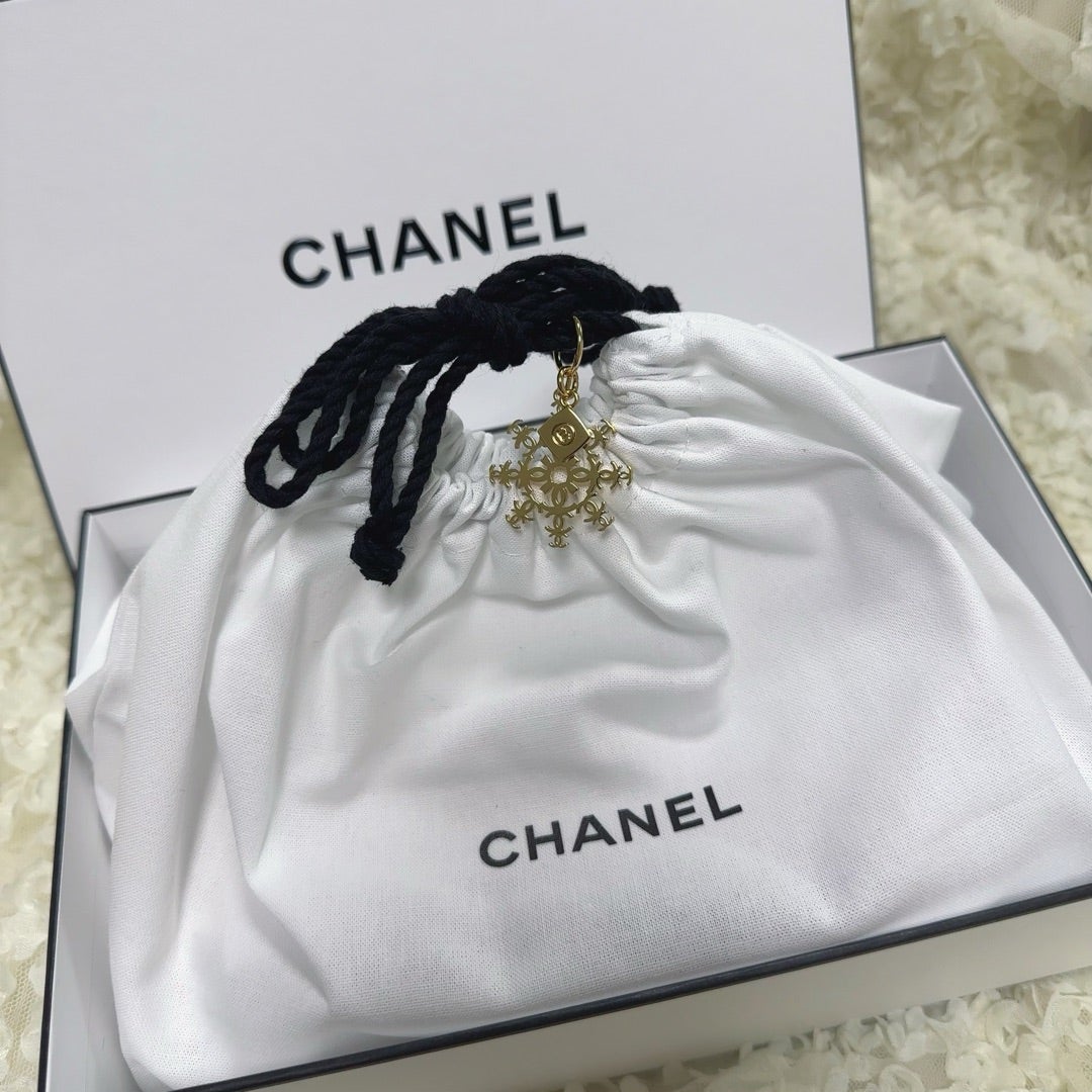 CHANELシャネルクリスマスコフレ2024】買って良かった！限定香水の