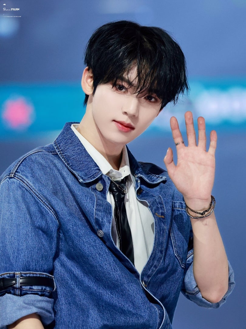 12/25 ZEROBASEONE ハンユジン SBS歌謡大祭典 画像 | みいのブログ