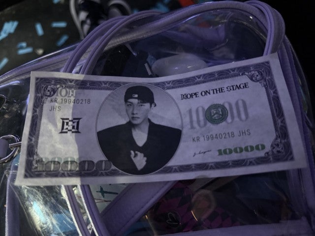 Dropされたのは、ホビ王国のお札！『HOPE ON THE STAGE』より | テテの