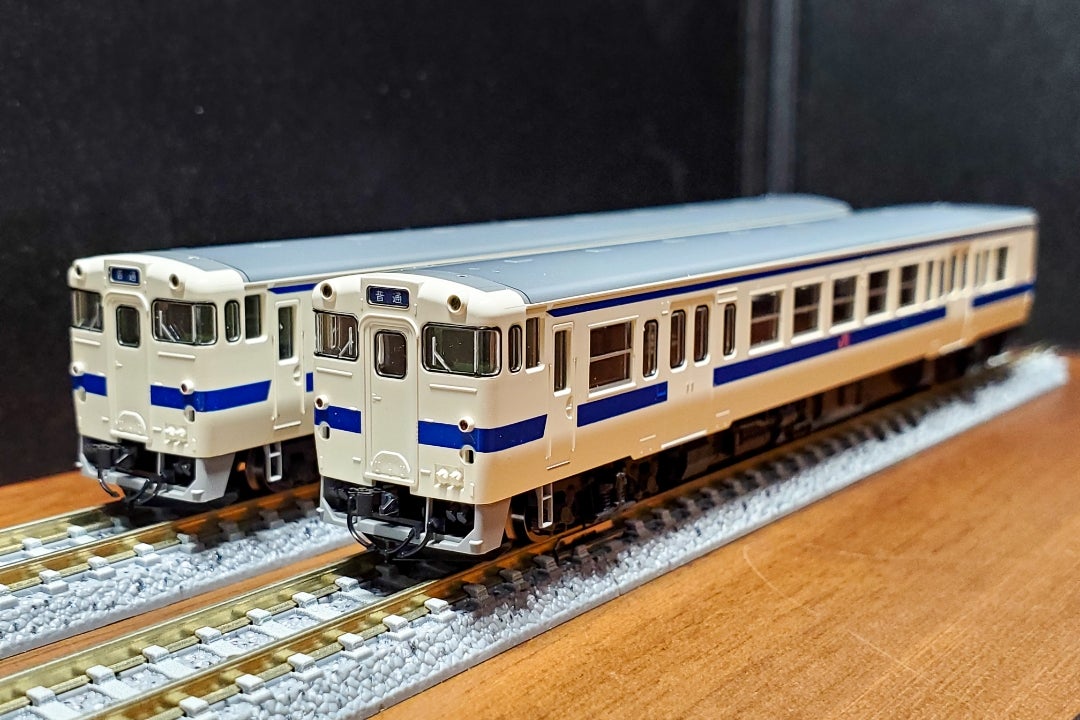TOMIX 98153/98154 キハ47 8000形九州色2両セット2種が入線です | 鉄道