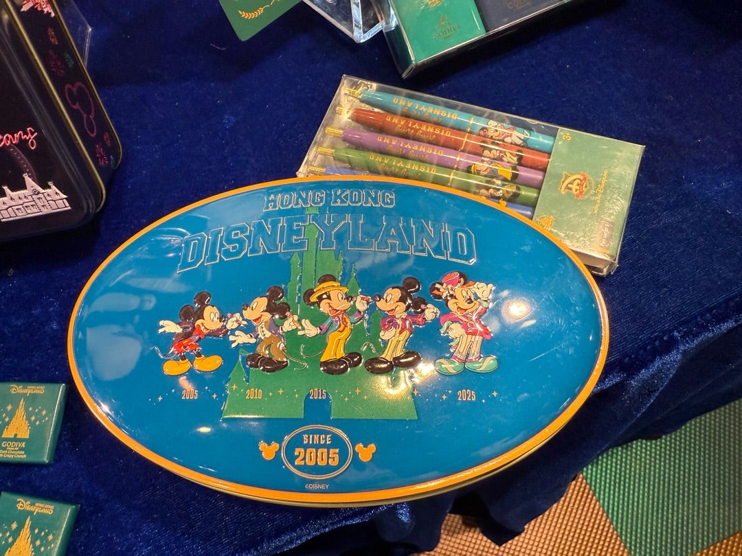 香港ディズニーランド20周年グッズ、見たものぜーんぶご紹介いたします