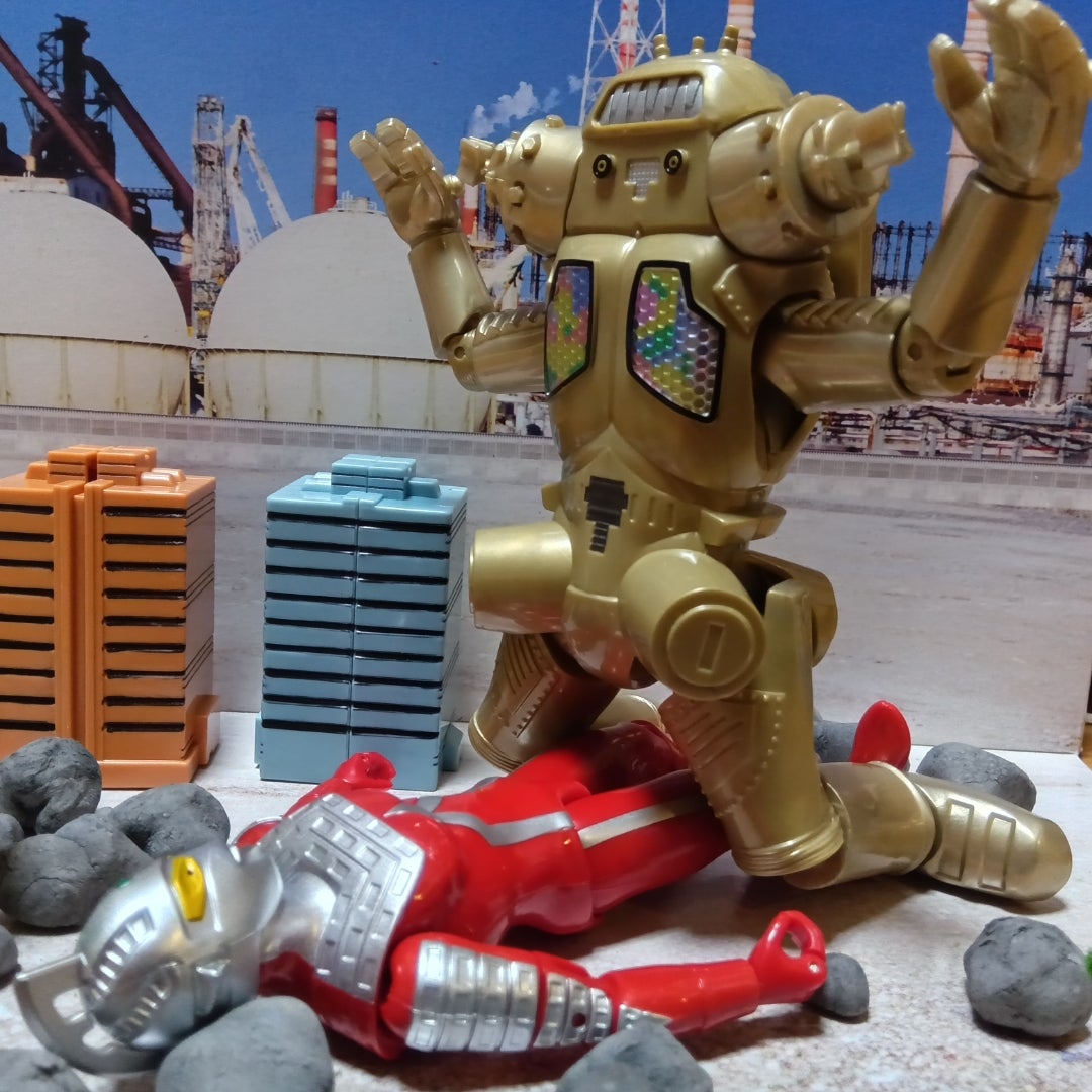 ウルトラアクションフィギュア ウルトラ怪獣色々 キングジョー ゴモラ