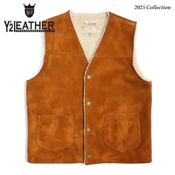 幅広いコーディネートを楽しむことができるスエードボアベスト