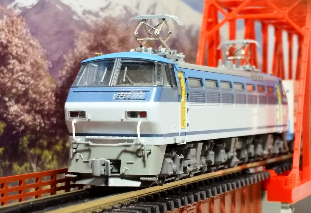 KATO EF66 100番台 入線‼️ その➁ (旧製品∕品番 3046) | oketa-mokei