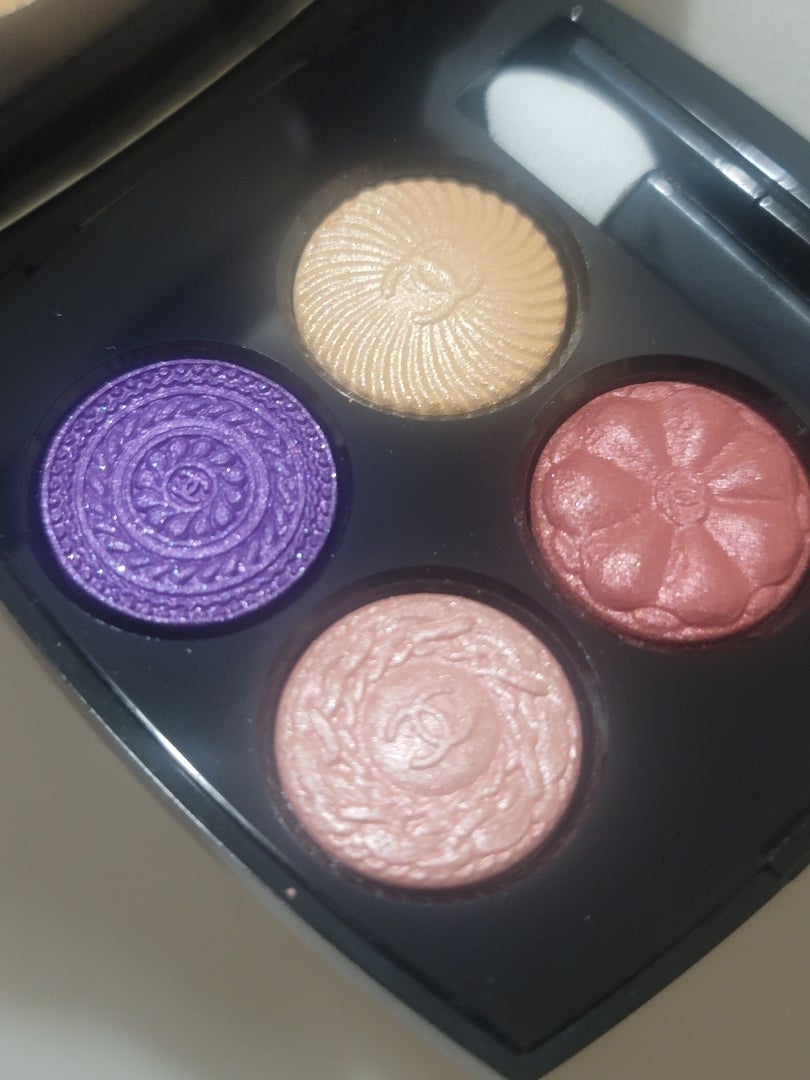 限定CHANEL雰囲気あるアイシャドウ#239ブトンバロック | IN NA MONO DIARY