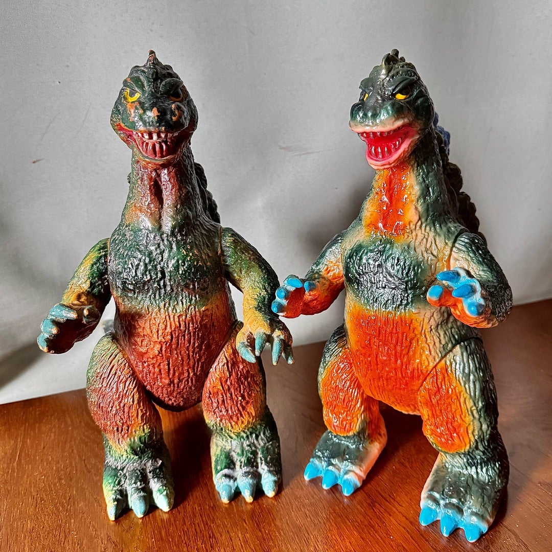 ブルマァク復刻ジャイアントゴジラ（レトロカラー）をもっとレトロ