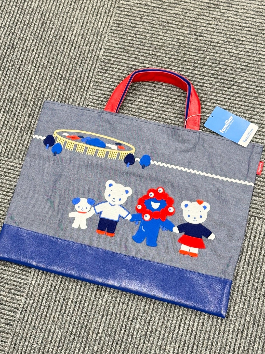 ファミリアデニムバッグ！familiar & ミャクミャク EXPO2025