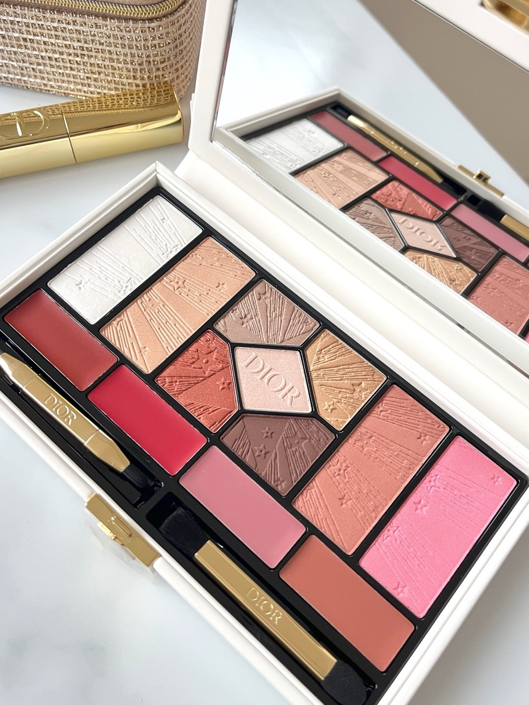 ディオールホリデー限定の【クチュールマルチユースパレット