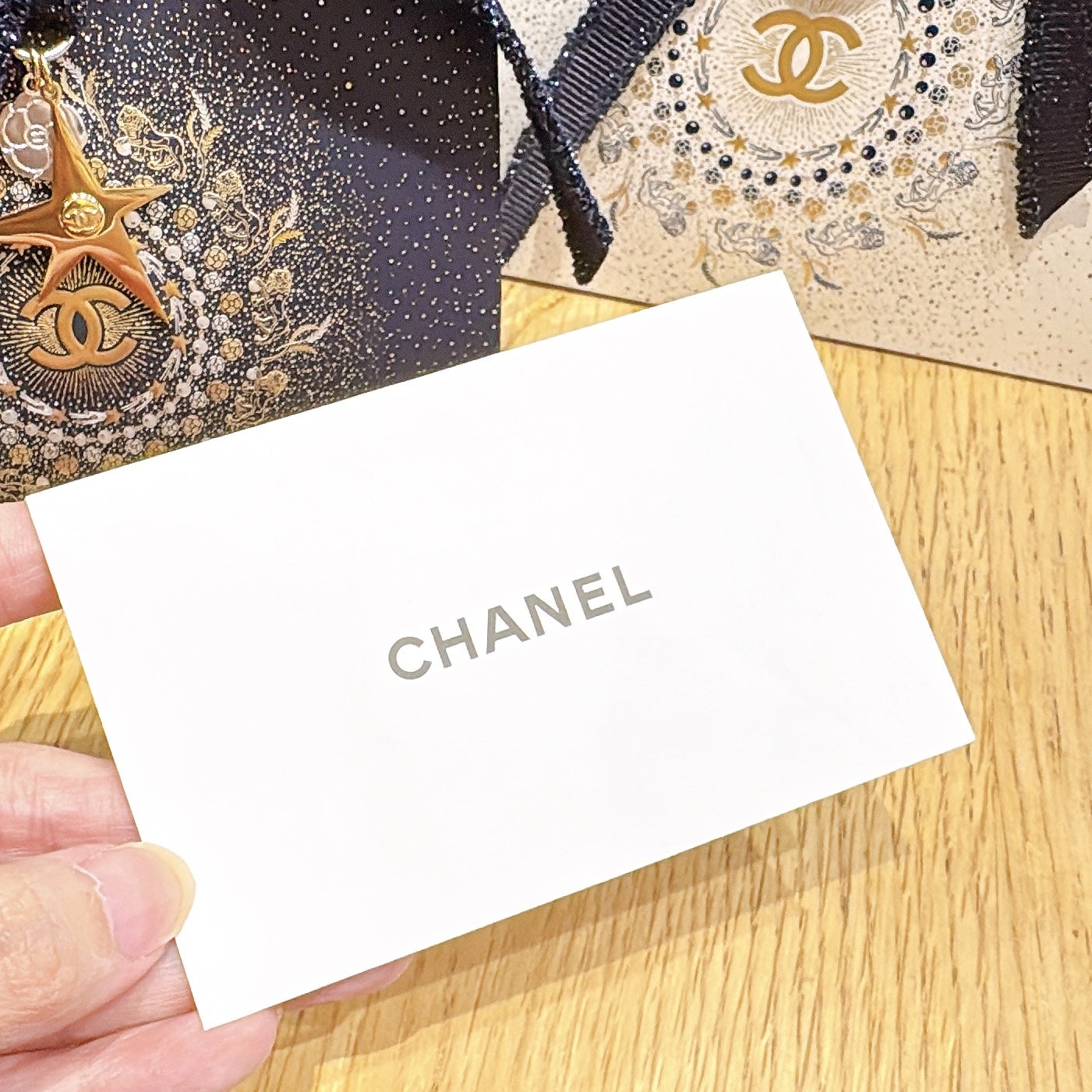 CHANELクリスマスコフレ2025無事購入！ギフトラッピングが可愛すぎて