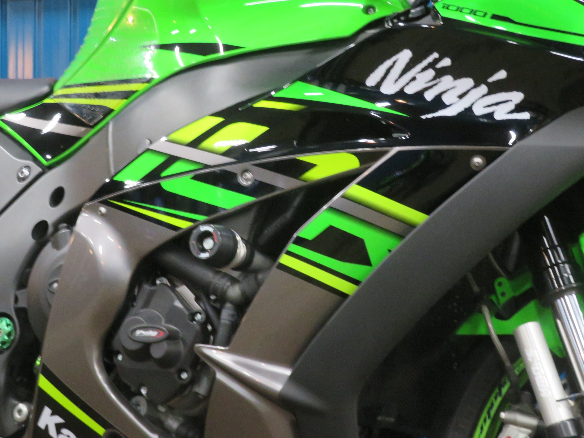 なぜ今？」ZX-10R 2018年式が選ばれている理由！【スーパースポーツ館