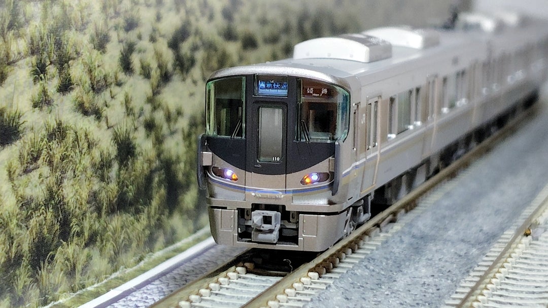 KATO 10-1901 225系100番台3次車 KATO 225系 100番台(3次車) 8両セット 品番：10-1901 | NGaugeJP