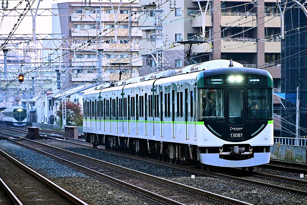 2025年10月26日ダイヤ変更】京阪本線平日朝ラッシュ時ダイヤ定点観測2