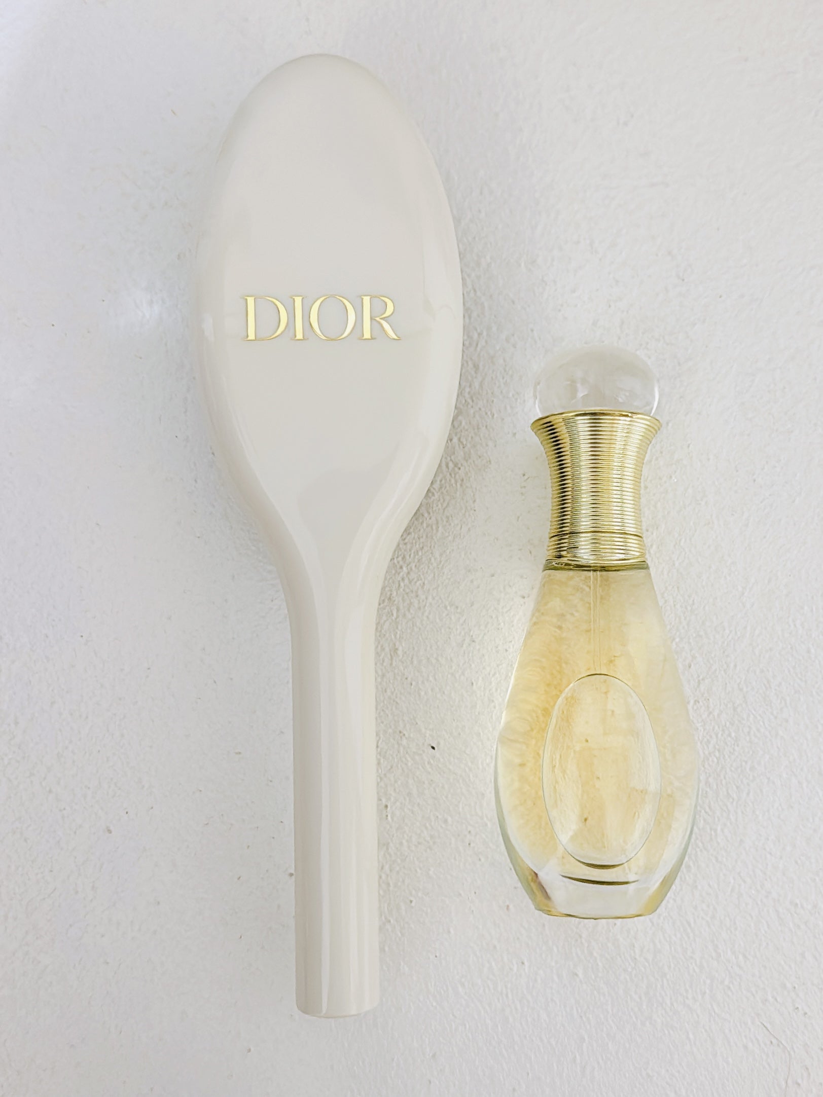 DIOR様からバースデーギフトが届いた♡ジャドールのヘアミスト＆ブラシ