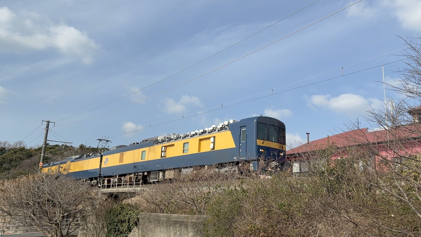 長門本山駅に2両編成の「電車」が入線！ 26/1/28 DEC741型宇部・小野田