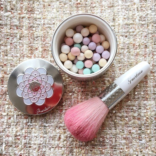 メイクの仕上げに美肌の“魔法”】光のヴェールで肌ツヤ、透明感アップ