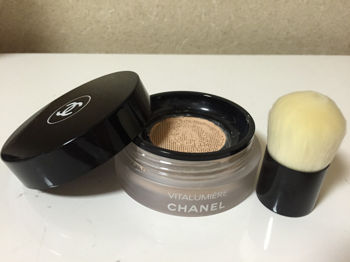 これ一つで簡単ツヤ肌に！シャネル ヴィタルミエール ルース パウダー